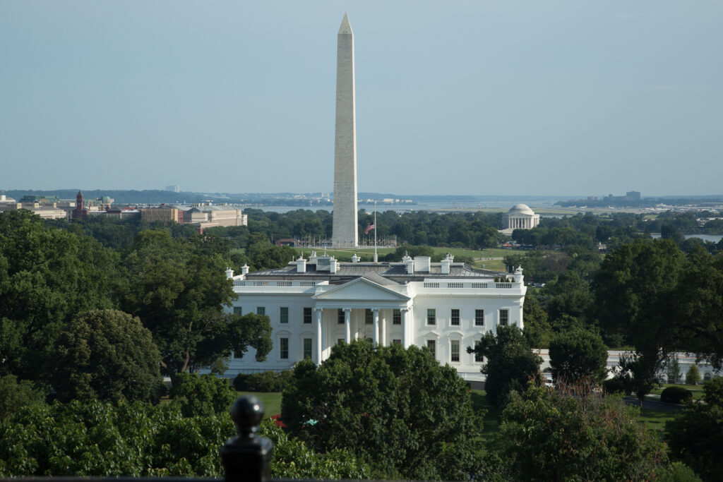 Dinner - White House, Washington Monument, Jefferson Memorial & Pentagon to th far left back.